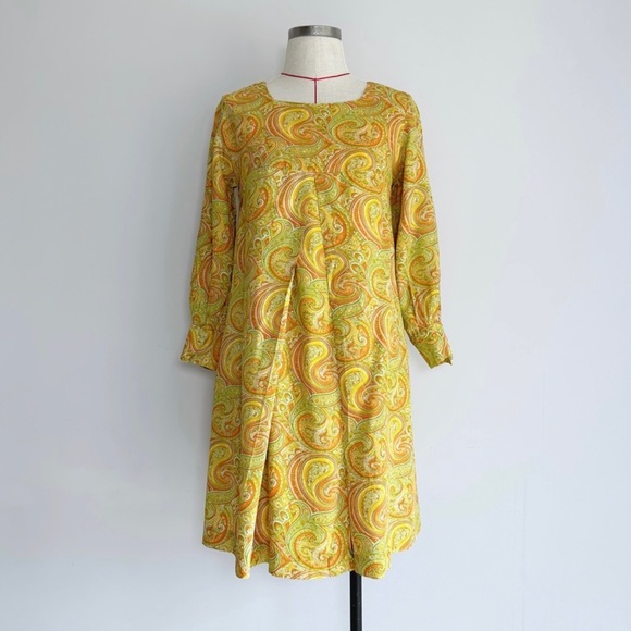 Dresses & Skirts - Vintage 60’s Dress Size UK 8 Yellow Paisley Mini Square Neck